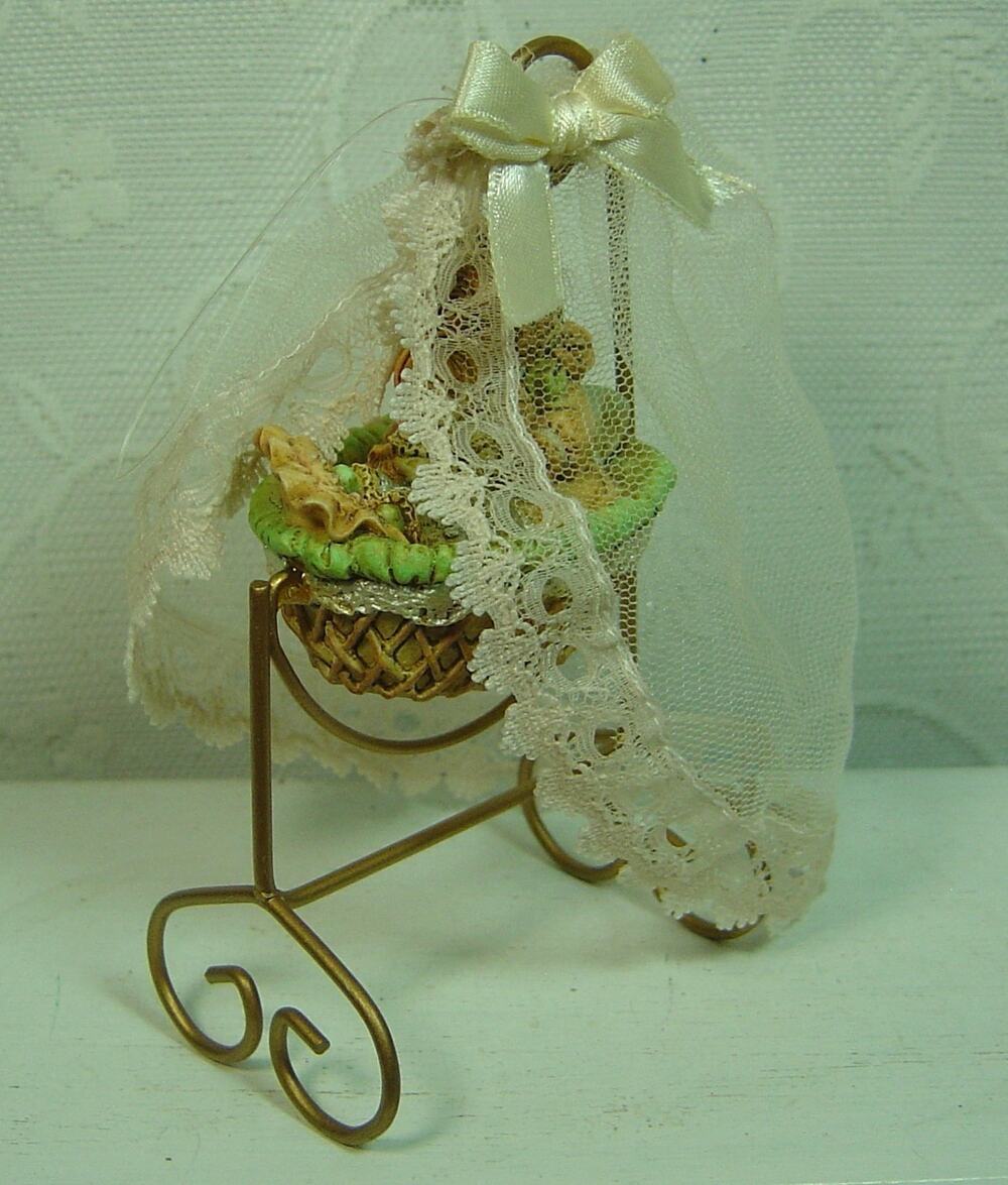 VICTORIAN ORNAMENT-DOLL & BEAR IN BASSINETTE-RESIN, LACE & METAL